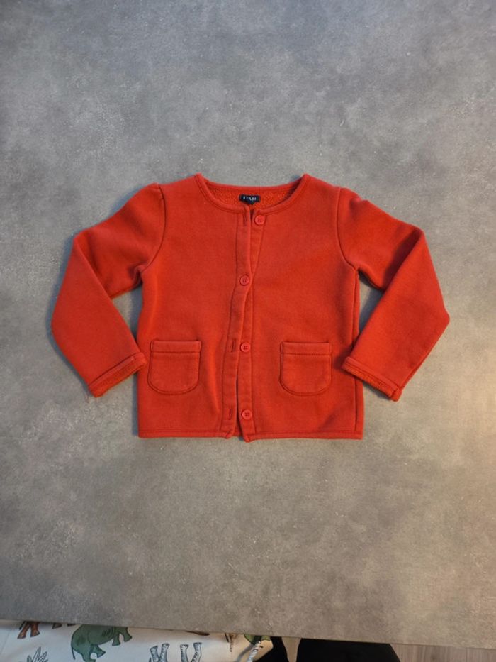 Cardigan gilet à bouton fille rouge T4ans TBE kiabi