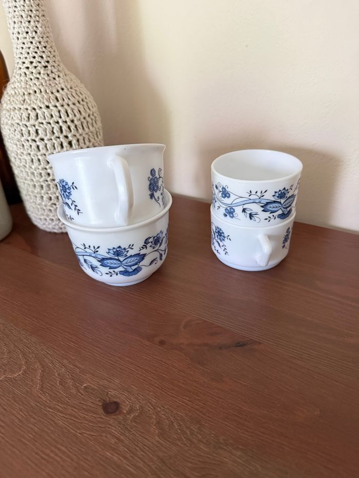 Lot de 4 tasses motif Aster - Arcopal - photo numéro 4