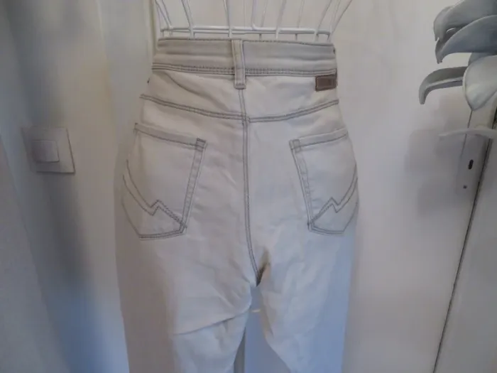 pantalon - photo numéro 3
