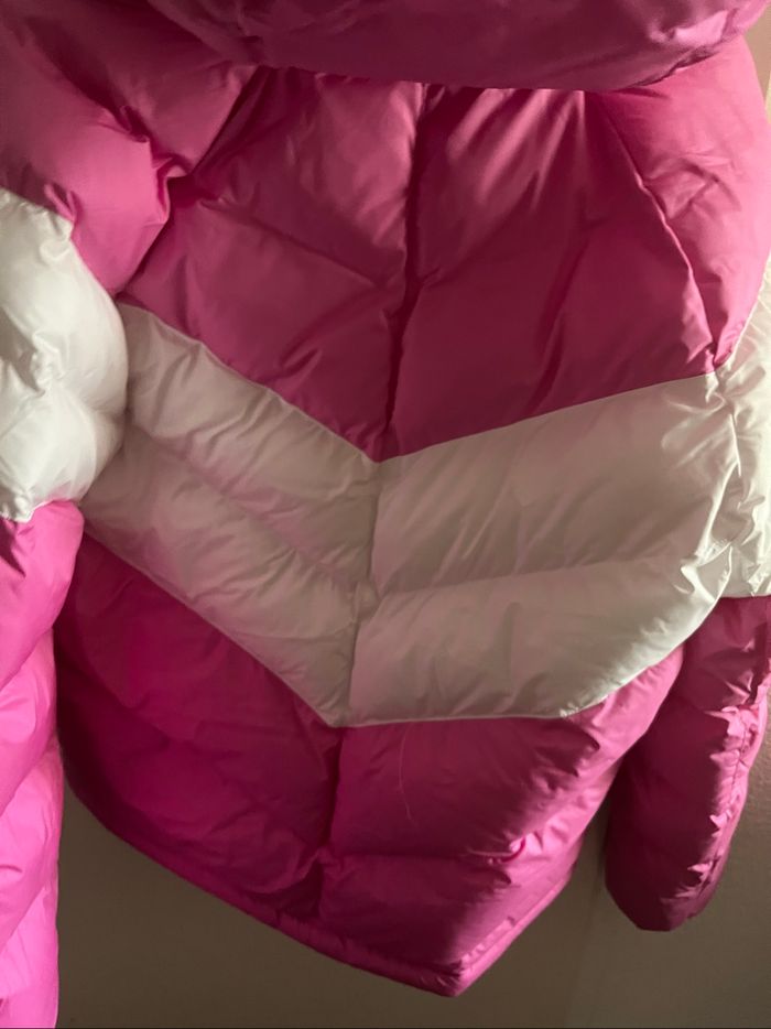 Manteau fille Nike taille 12/13 ans - photo numéro 3