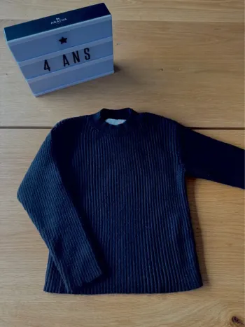 Pull côtelé noir ML coupe ajustée - Taille 4 Ans