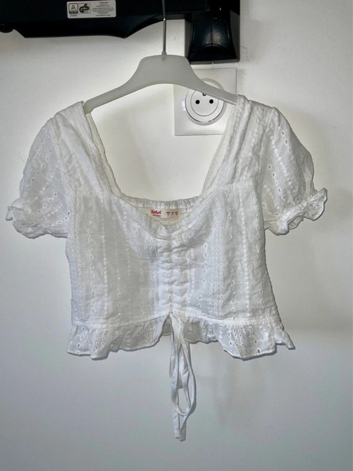 Blouse blanche courte - photo numéro 2