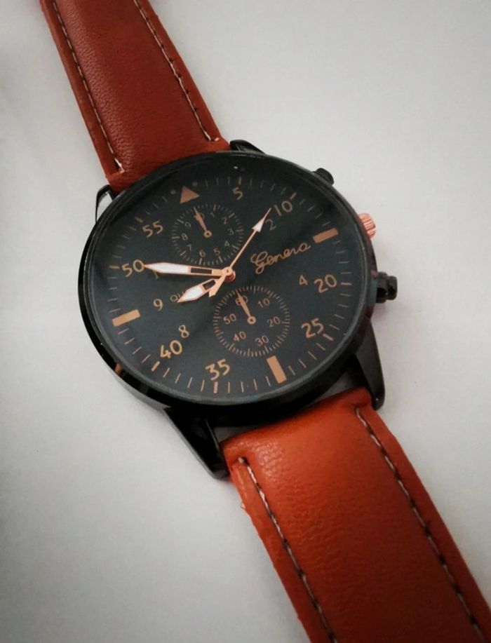 F56 Montre et bracelets cuir homme marron tendance. - photo numéro 3