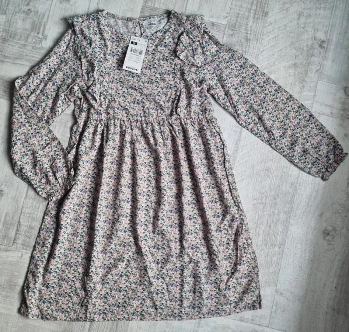 Robe manches longues fleuries 10 ans neuve