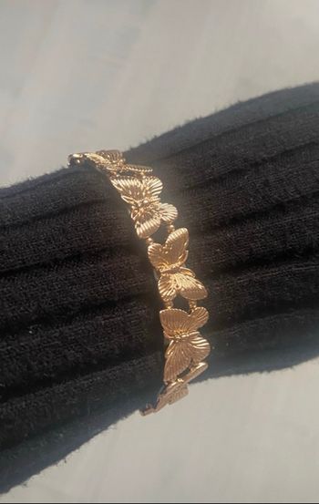 Bracelet papillons doré 