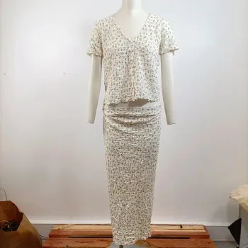Ensemble haut + jupe smockée MNG fleuri – Taille L A794