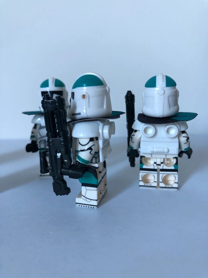 Figurine type lego 5 clones verts. Star Wars - photo numéro 3