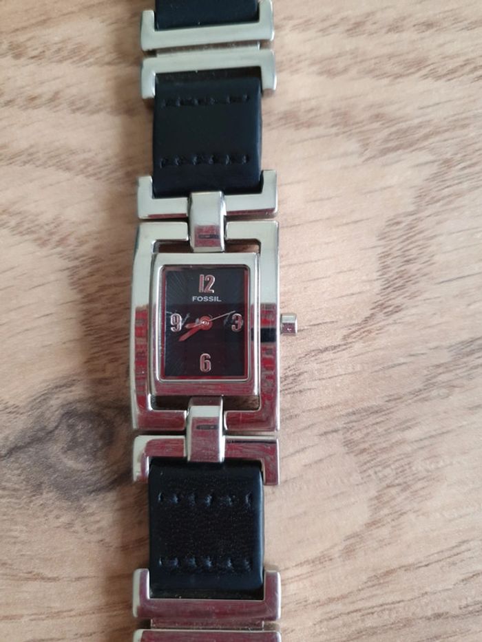 Montre femme - photo numéro 5
