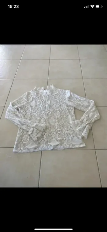 Haut en dentelle blanc femme