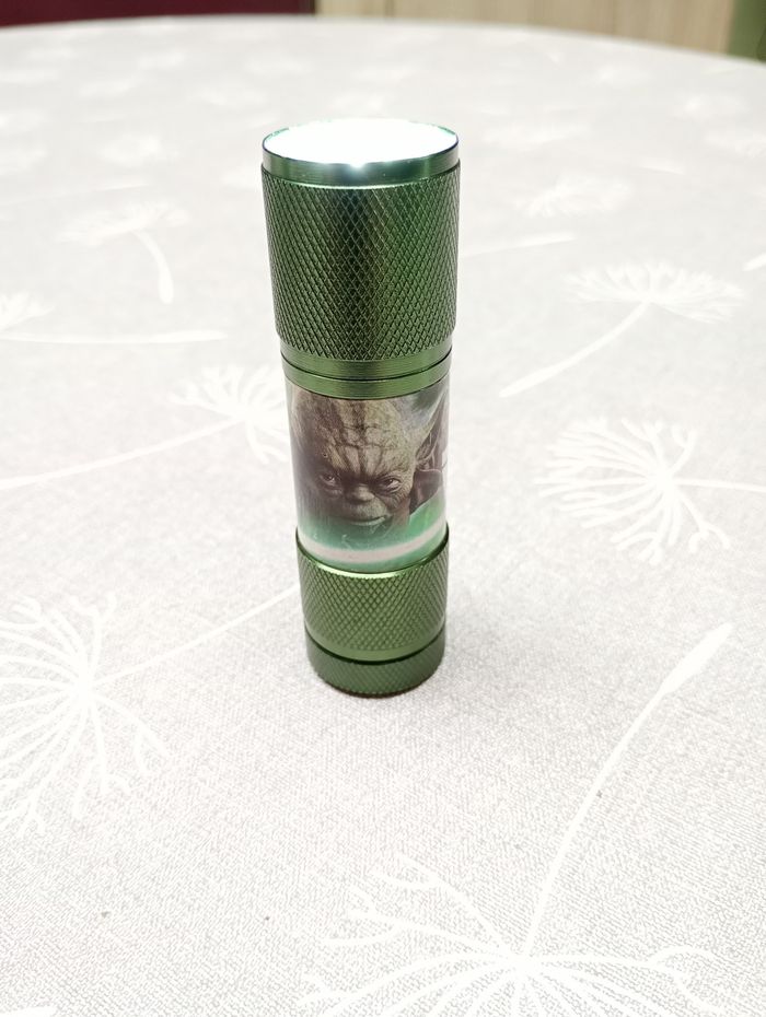 Lampe de poche Yoda - photo numéro 5