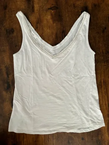 Débardeur blanc à bretelles