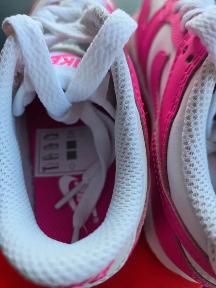 Nike dunk low rose taille 28,5 neuves - photo numéro 6