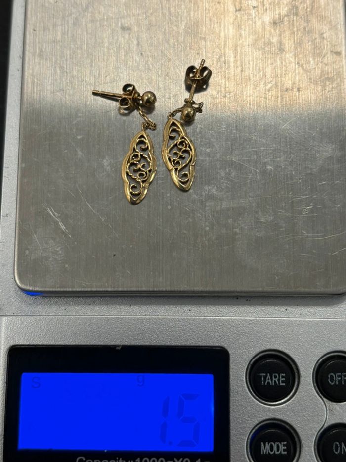 Jolie paire de boucles d’oreilles pendantes en or 18 carat femme TBE - photo numéro 7