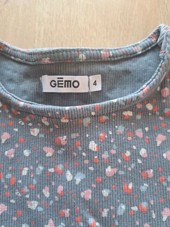 Robe 4 ans TBE - photo numéro 2