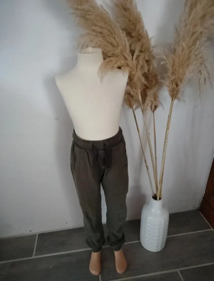 Pantalon garçon 🧑 10 ans - photo numéro 2