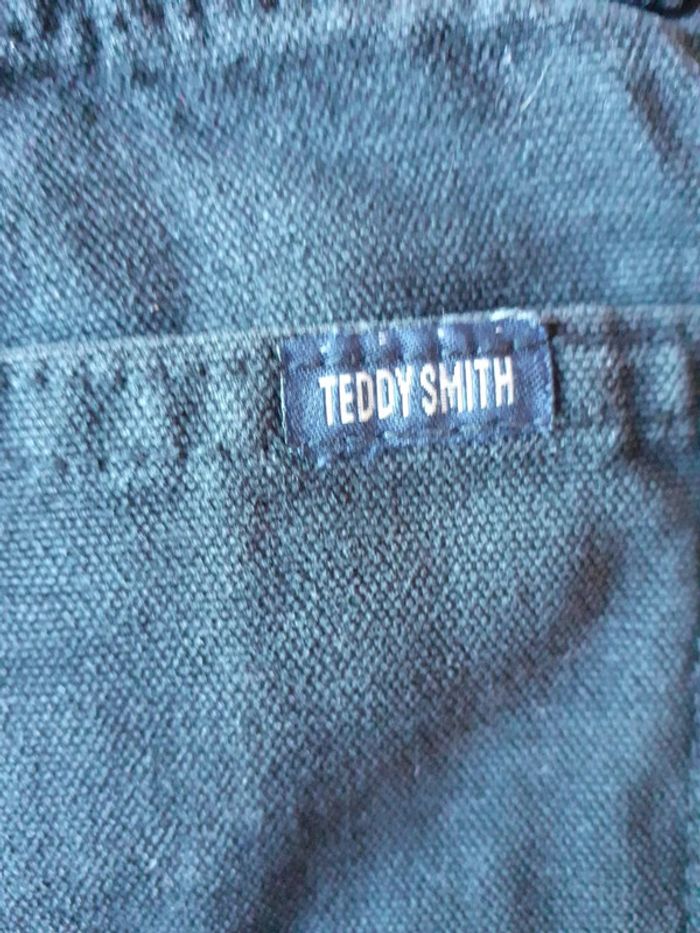 Short taille 27 teddy Smith - photo numéro 3