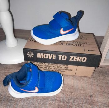 Basket nike neuf 18.5