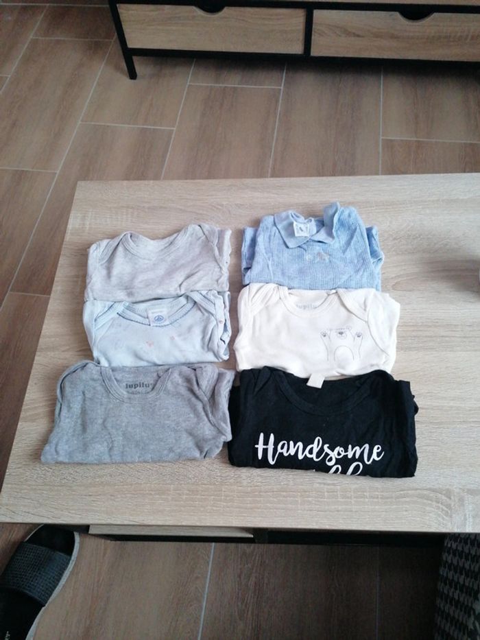 Lot de 6 bodies