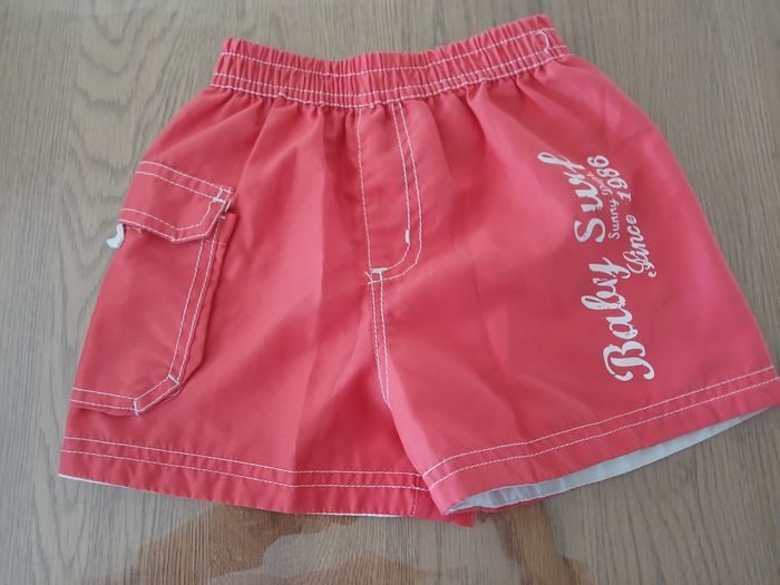 Short 23 mois