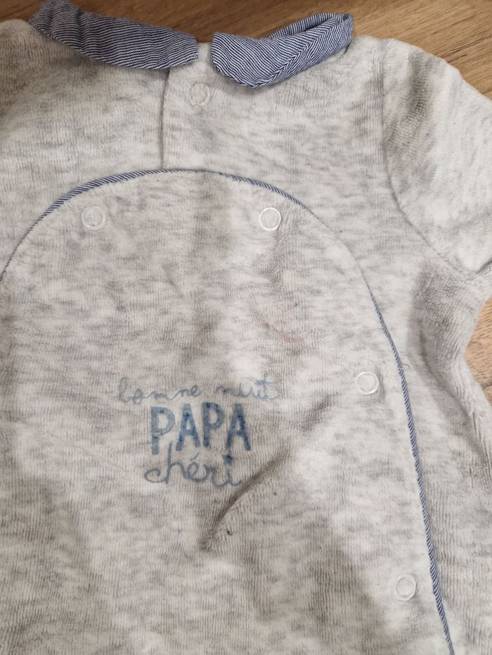 Pyjama 1 mois - photo numéro 2