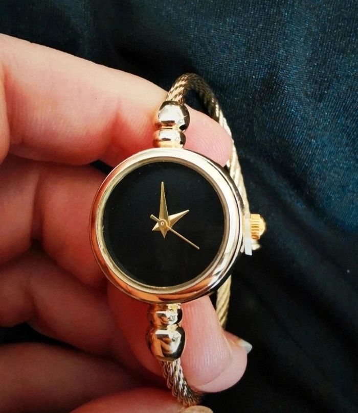 A22 bracelet montre doré or acier inoxydable - photo numéro 2