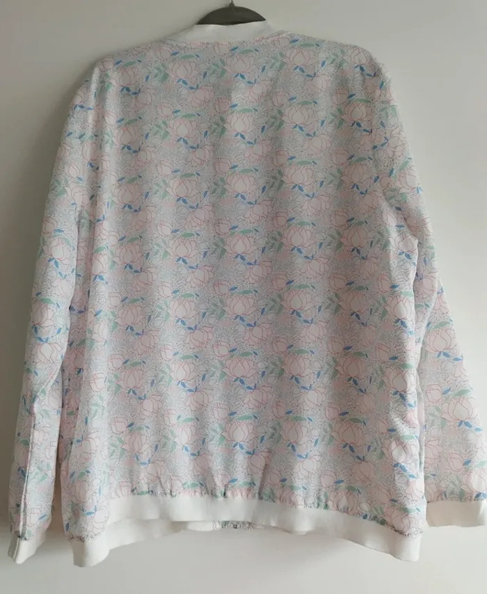 🌸 Bombers blanc et rose lotus InExtenso - Drop Asie 👹 - photo numéro 4