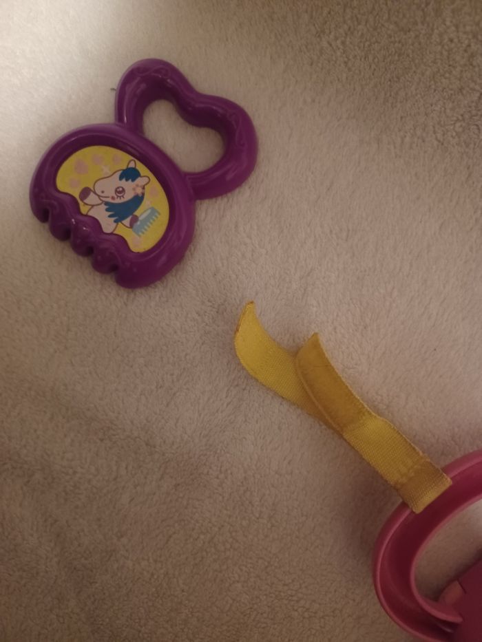 Petit jouet pour bébé - photo numéro 2