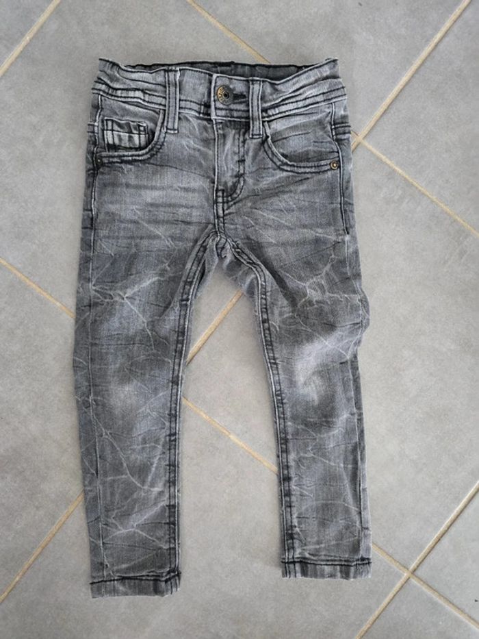 Jean skinny gris