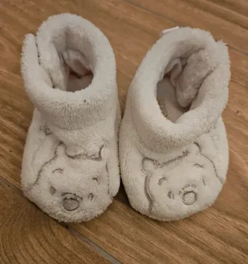 Chaussons bébé disney