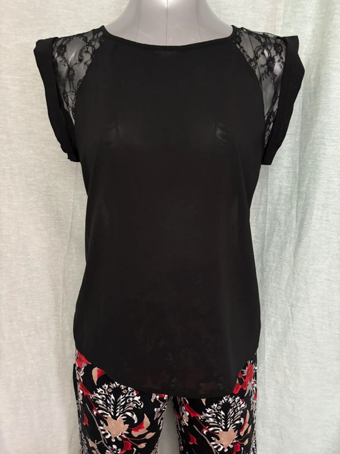 Belle blouse noire sans manches dos nu en dentelle M - photo numéro 4