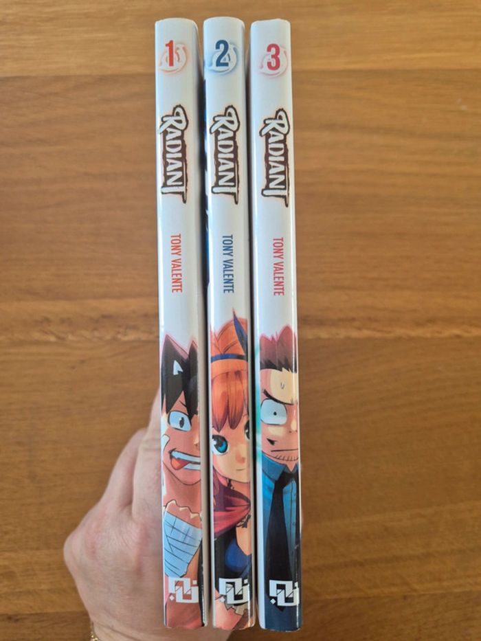 Mangas radiant 1, 2 et 3 - photo numéro 2