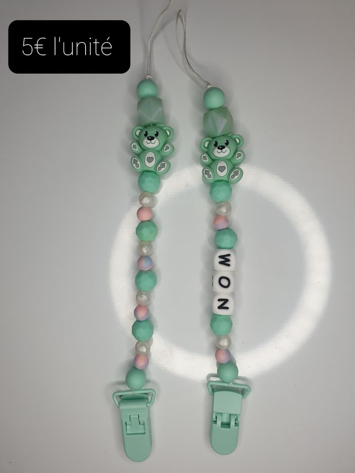 Attache tétine ourson