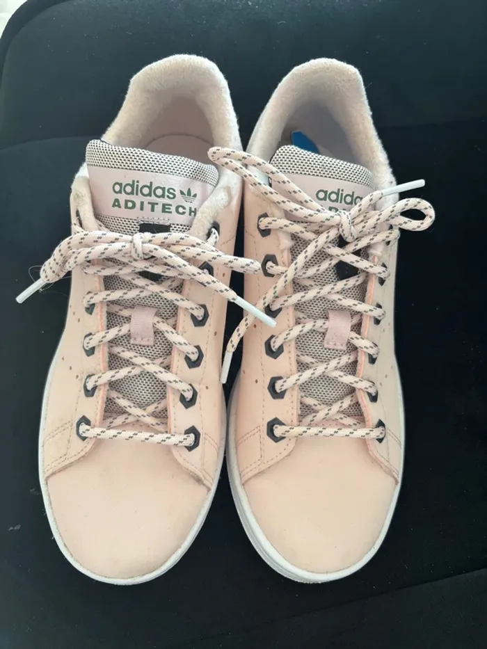 Stan smith aditech taille 37 1/3