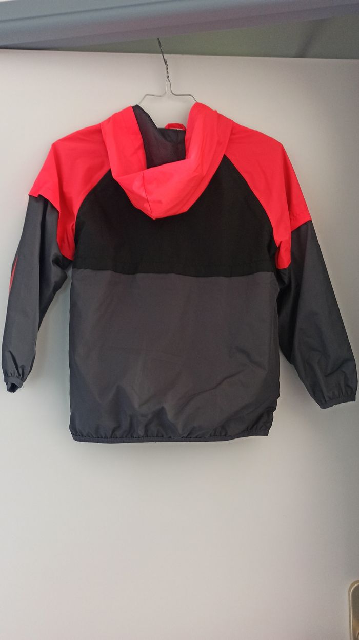 Veste de sport taille 6-7 ans - photo numéro 2