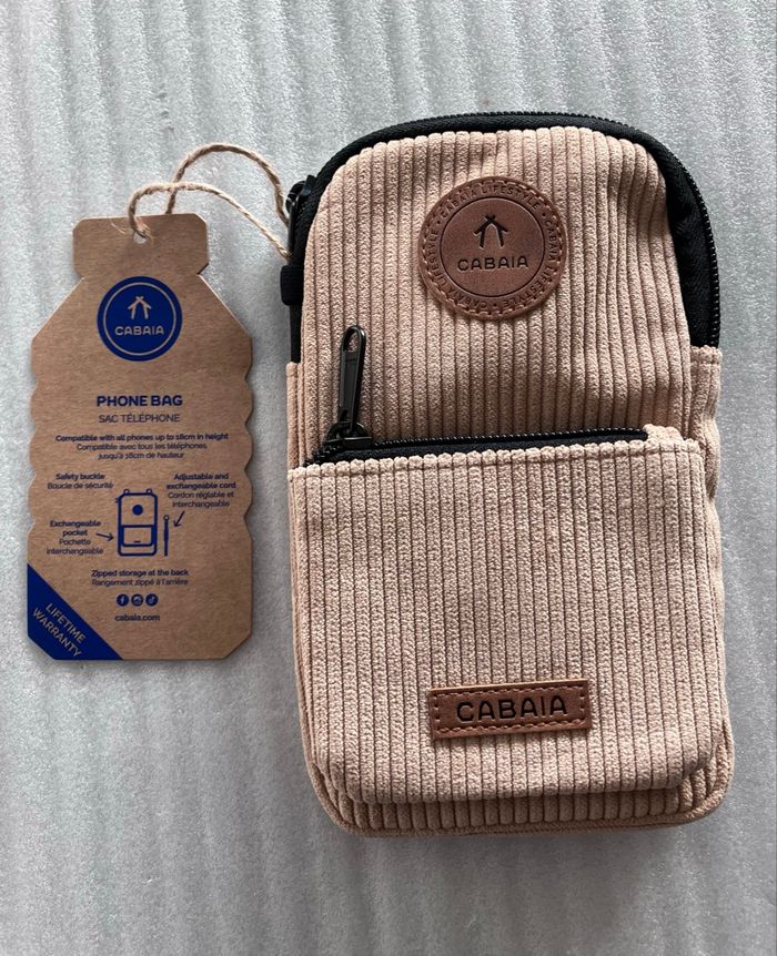 Pochette téléphone Cabaia Luxor - photo numéro 2