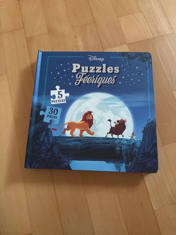 Livre puzzle Disney féerique