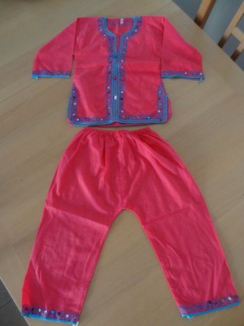 Ensemble marocain T 4ans