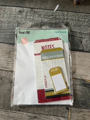 Tag kesiart scrapbooking