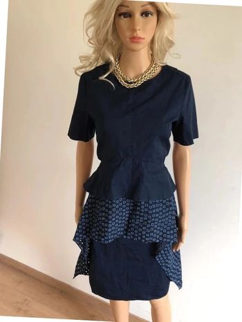 Robe bleue marine à manches courtes COS taille 38 jamais portée