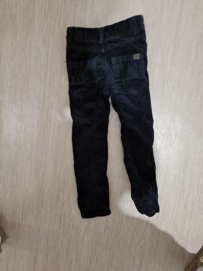Pantalon velours noir orchestra 4 ans très bon etat - photo numéro 4