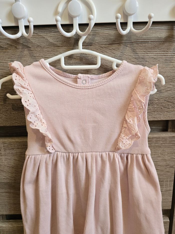 Vêtement Bébé Fille - Robe rose - Kiabi - 18 mois 81 cm - photo numéro 2