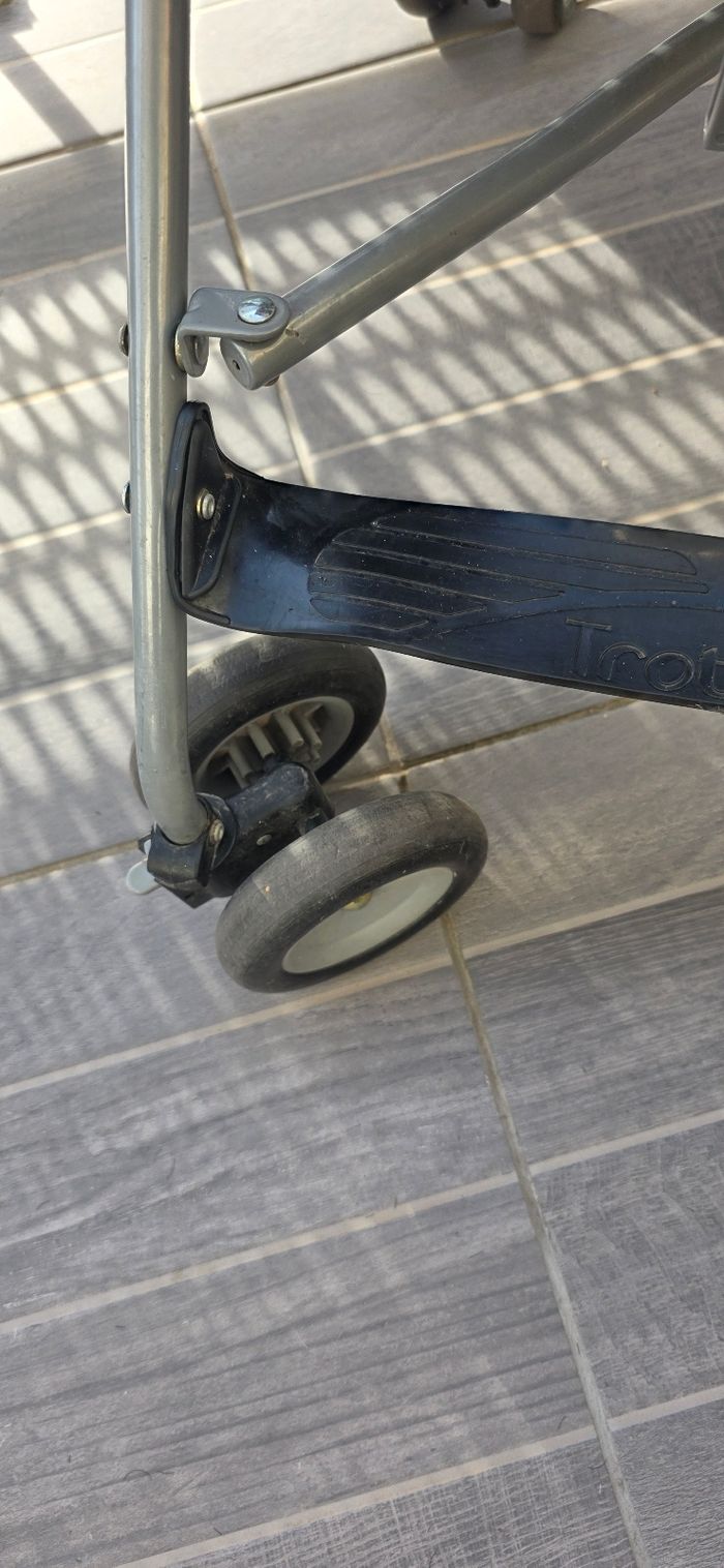 Poussette canne trottine - photo numéro 6