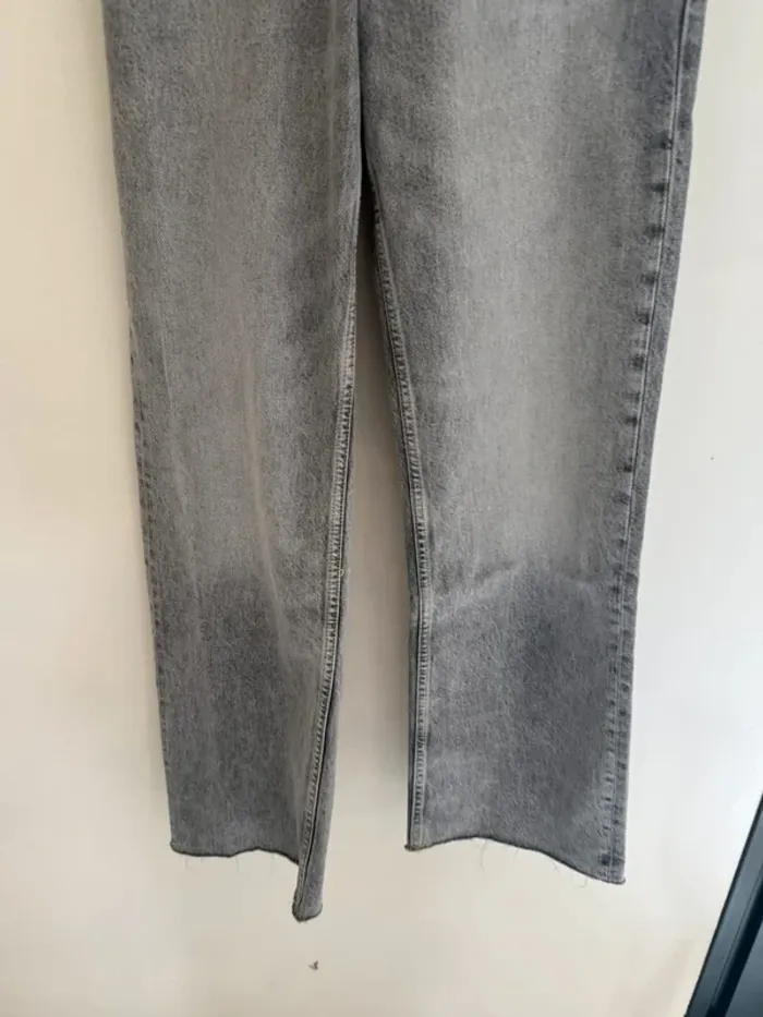 Jean gris Zara - photo numéro 3
