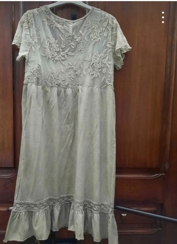 Robe vert amande