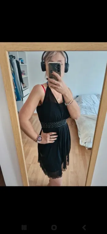 Robe noire taille 40