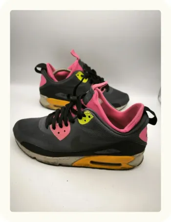 Baskets Nike air max 90 Taille 43