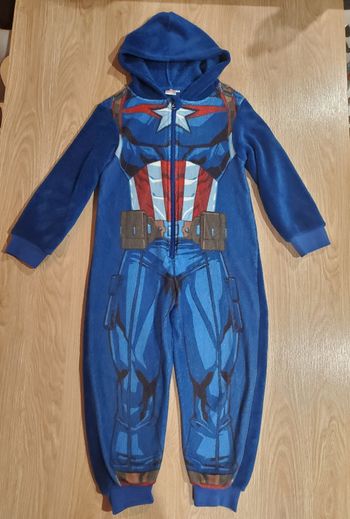 Pyjama/combinaison garçon 8 ans