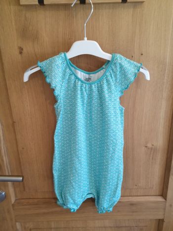 Combinaison en vert et blanc Next 2 ans