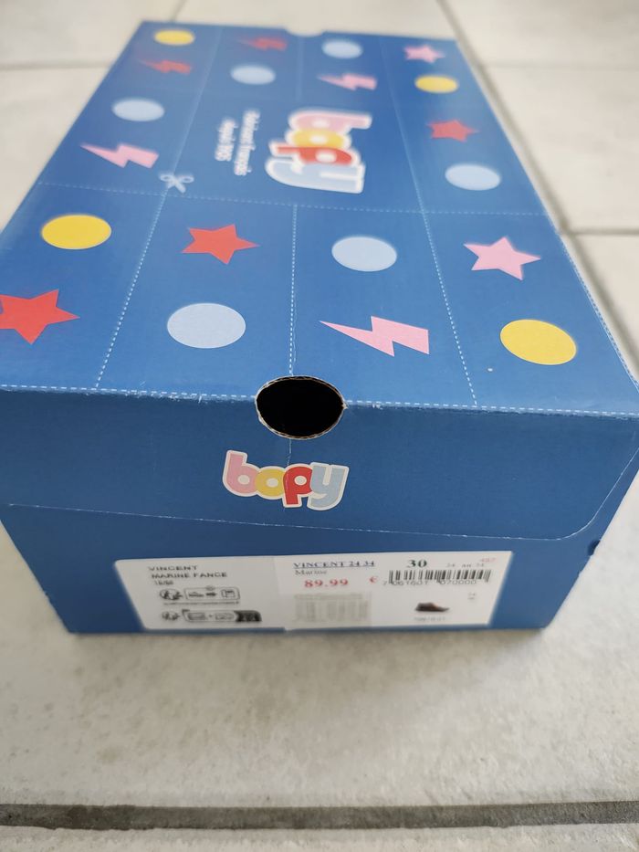 Chaussures pointure 30 - photo numéro 4