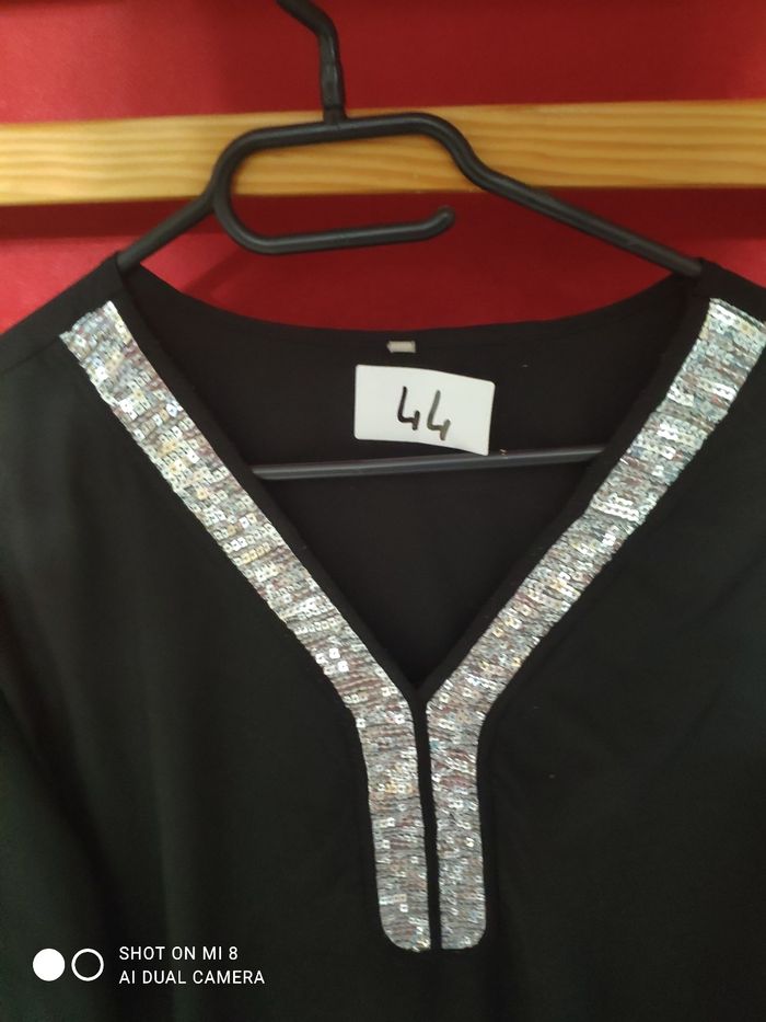 Blouse - photo numéro 2